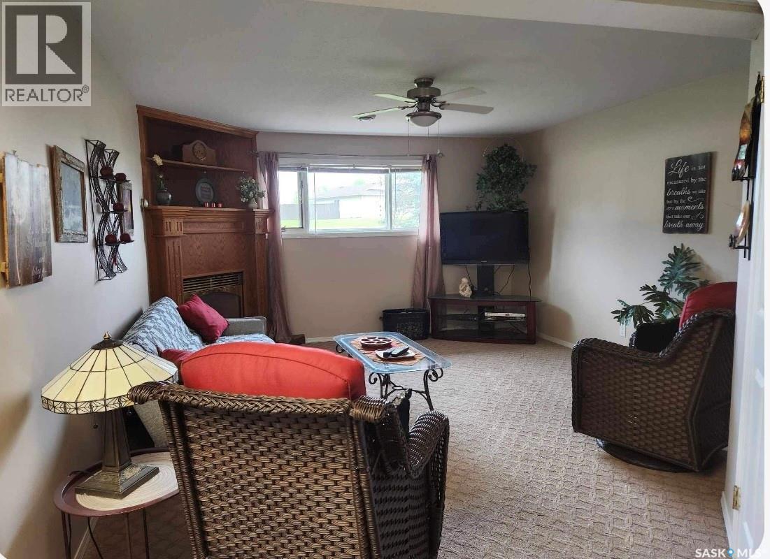 228 6Th Avenue N, Big River, SK - Indoor