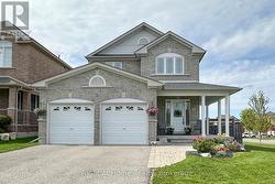 2 COUSINS STREET Clarington (Courtice), ON L1E 3K4