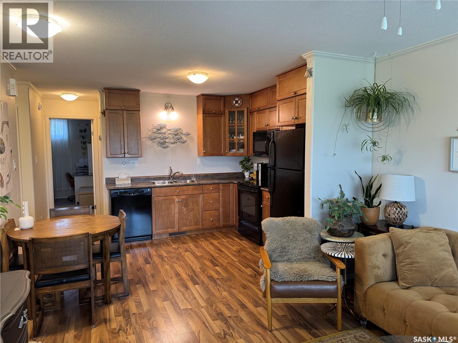 409 1022 Hampton Circle, Saskatoon, SK - Indoor
