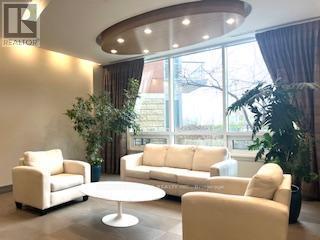 521 - 50 Clegg Road, Markham, ON - Indoor Photo Showing Living Room