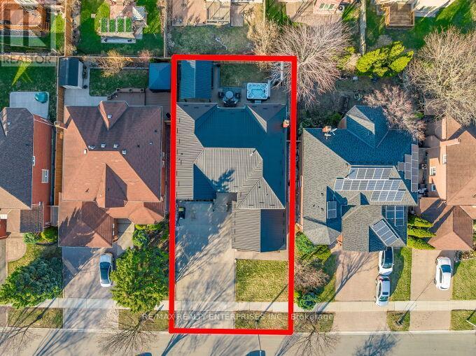 5683 Oldcastle Crescent, Mississauga, ON - Outdoor