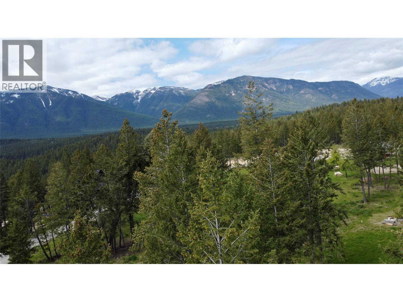 2627 Taynton Trail, Invermere, BC