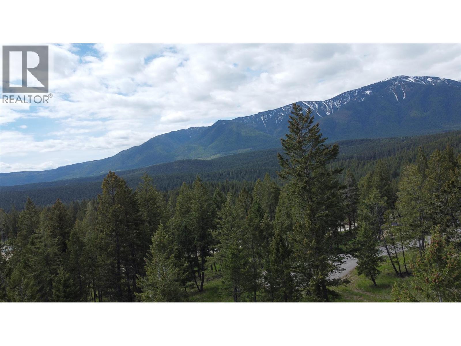 2627 Taynton Trail, Invermere, BC