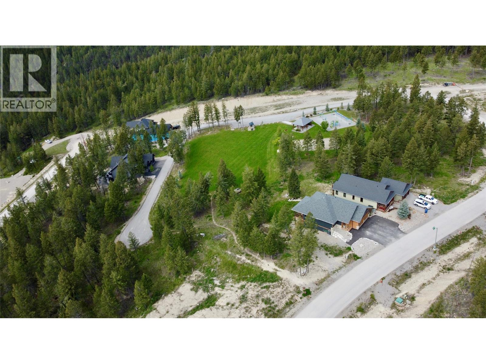 2627 Taynton Trail, Invermere, BC