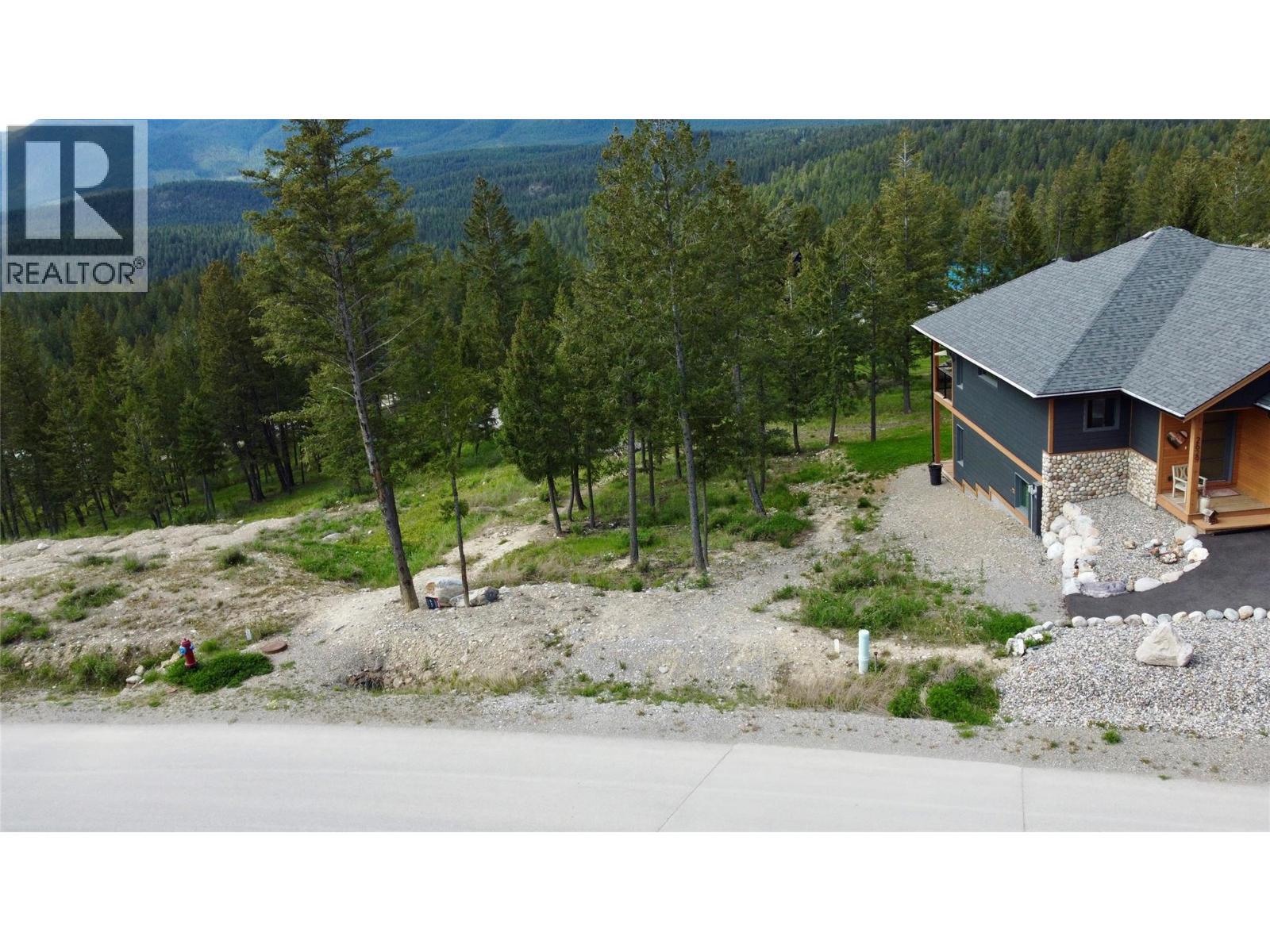 2627 Taynton Trail, Invermere, BC