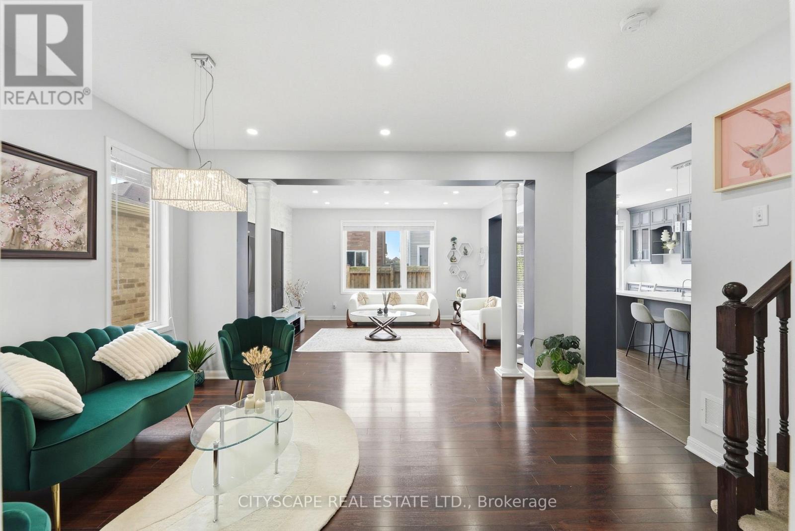 305 Gleave Terrace E, Milton, ON - Indoor