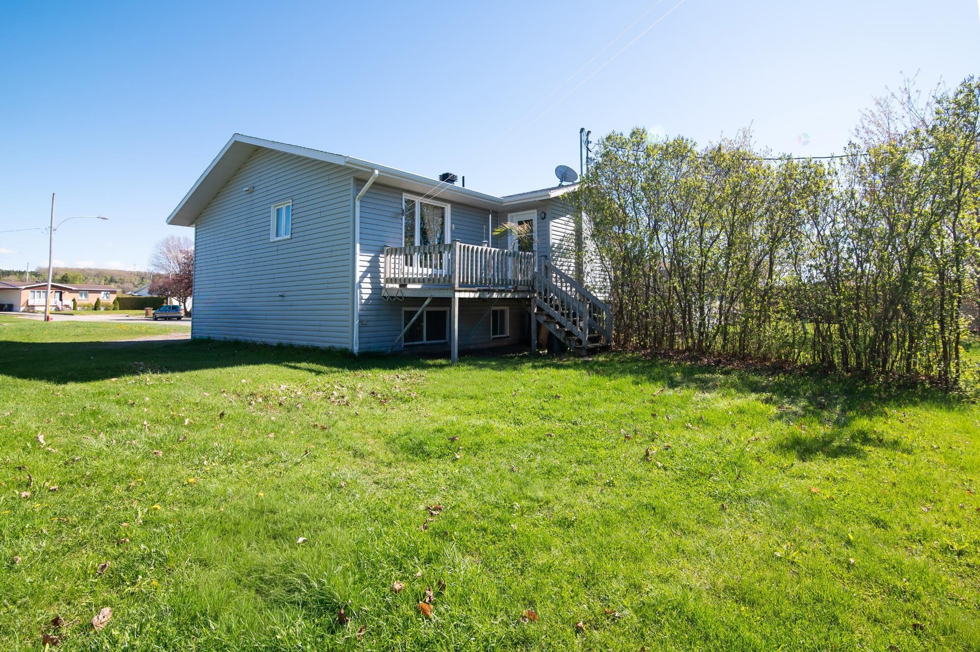 Face arrière - 649 - 651 Av. Langlais, Saint-Pascal, QC - Outdoor