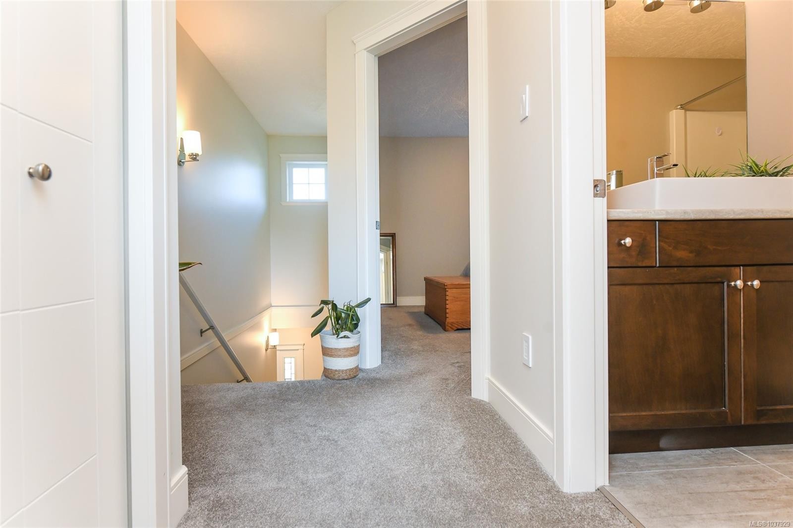 #1-2030 Wallace Ave, Comox, BC