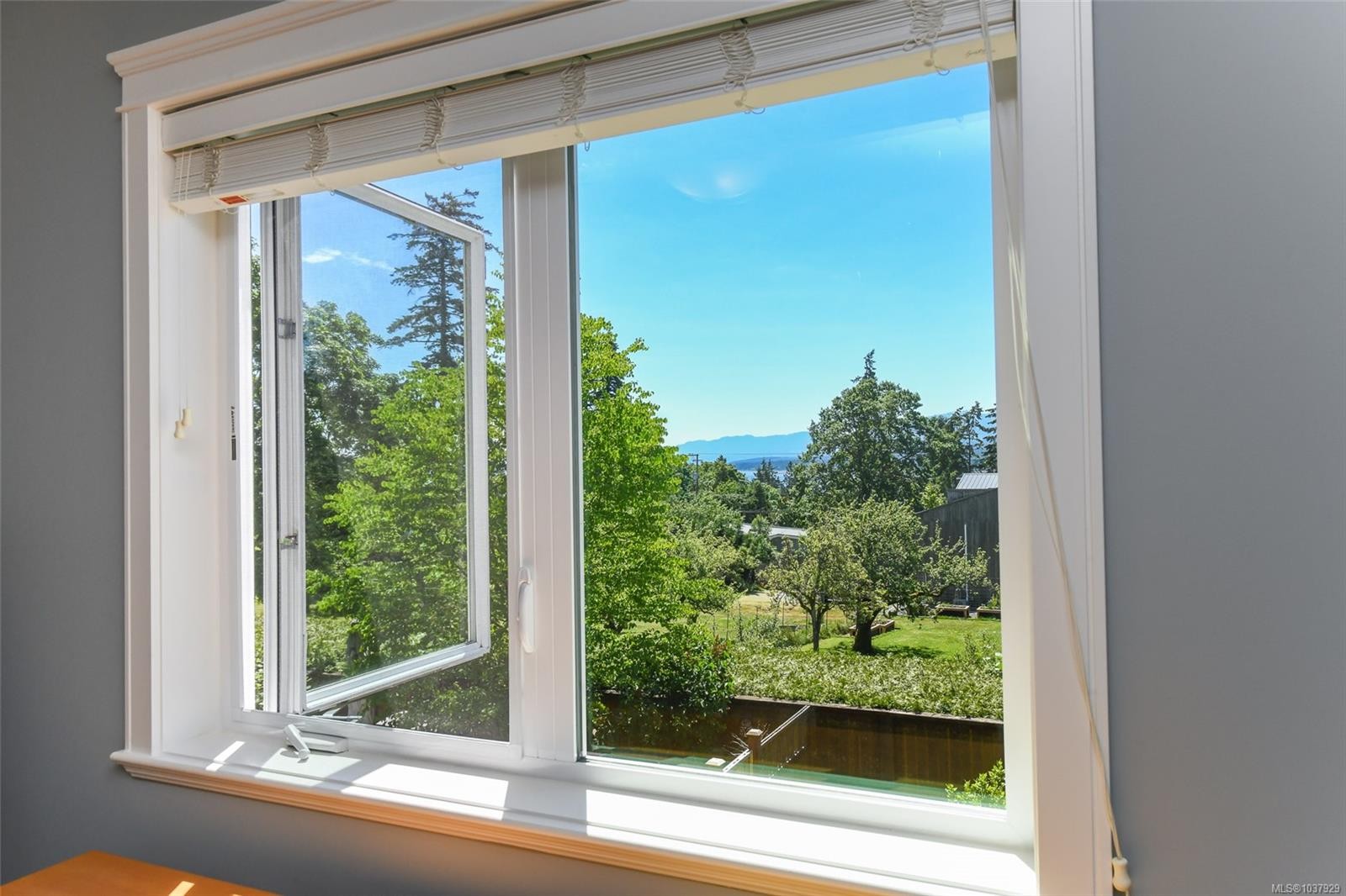#1-2030 Wallace Ave, Comox, BC
