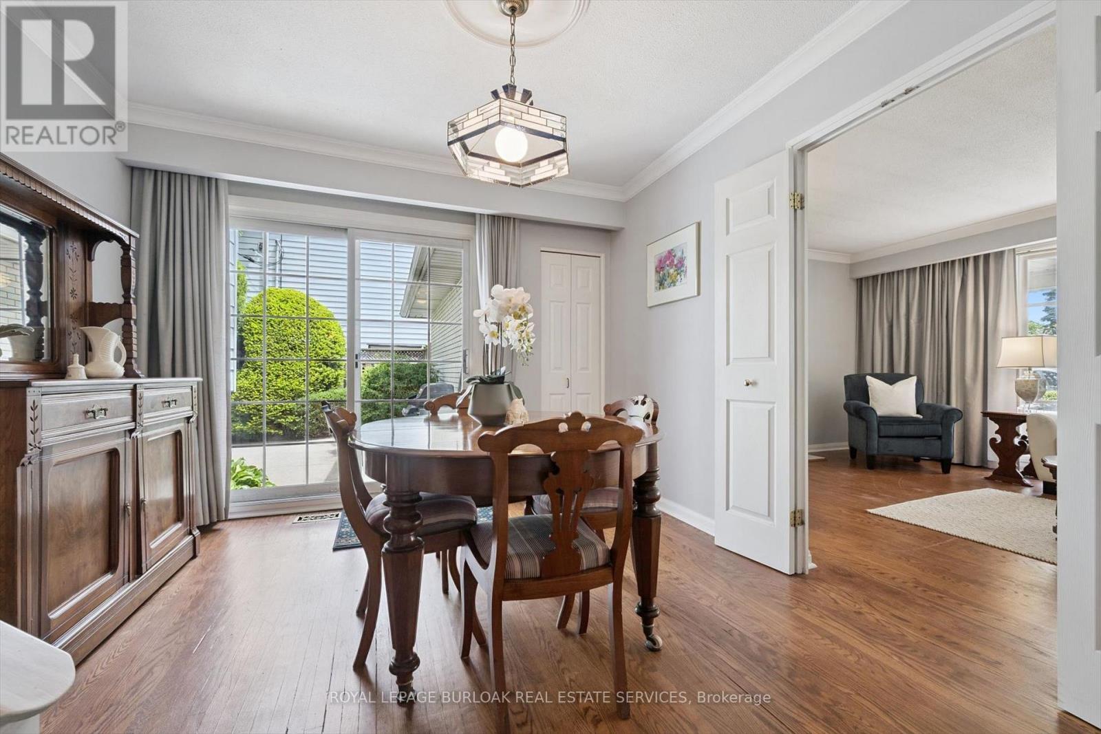 3521 Regal Road, Burlington, ON - Indoor Photo Showing Dining Room