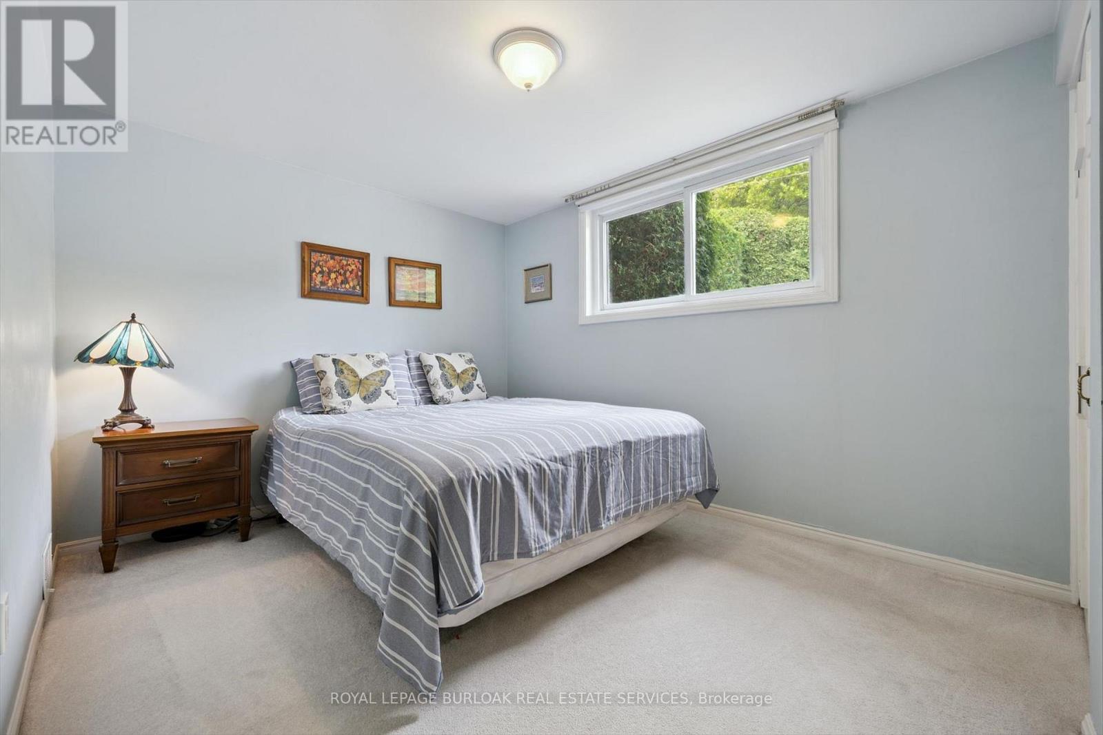 3521 Regal Road, Burlington, ON - Indoor Photo Showing Bedroom