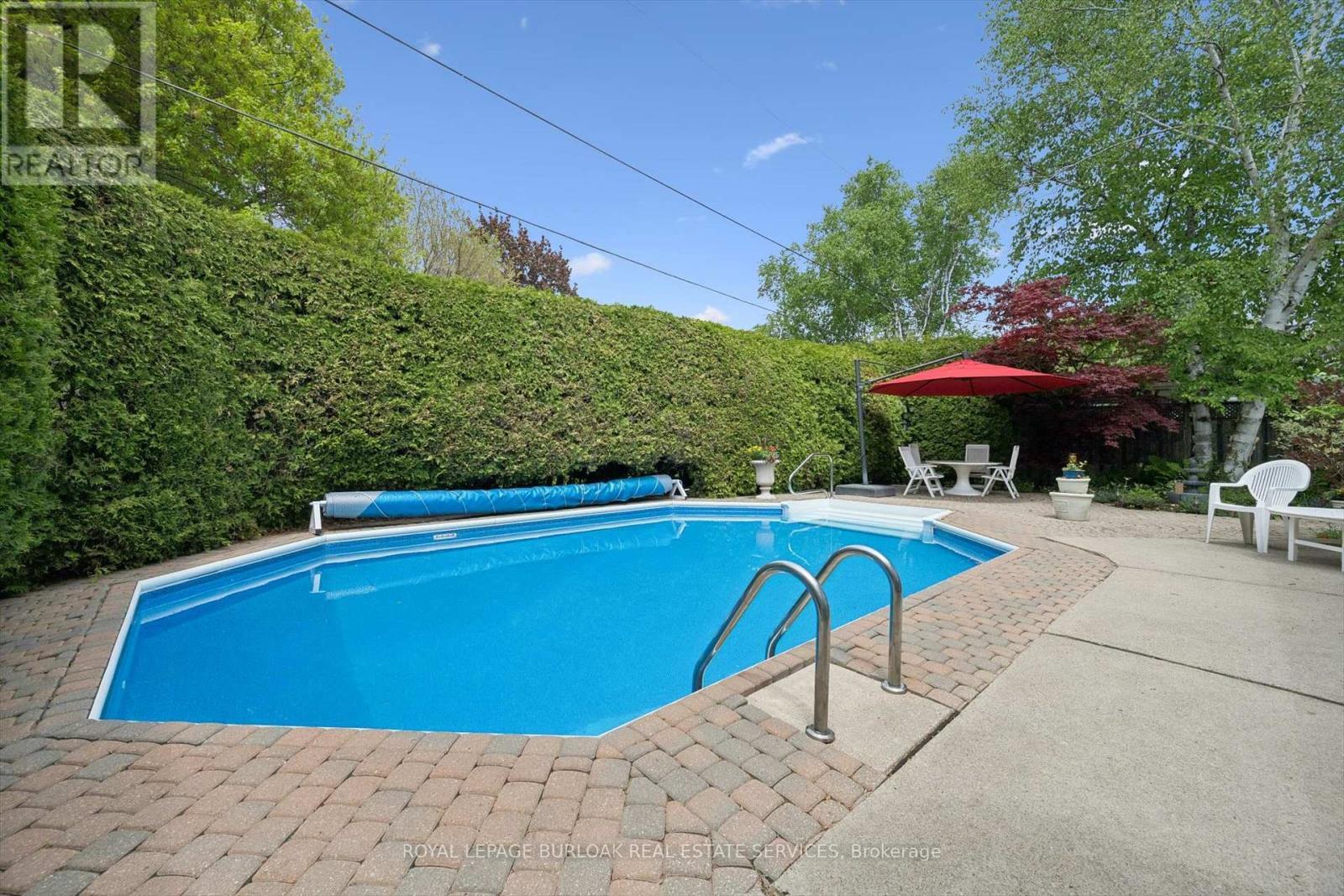 3521 Regal Road, Burlington, ON - Outdoor With In Ground Pool