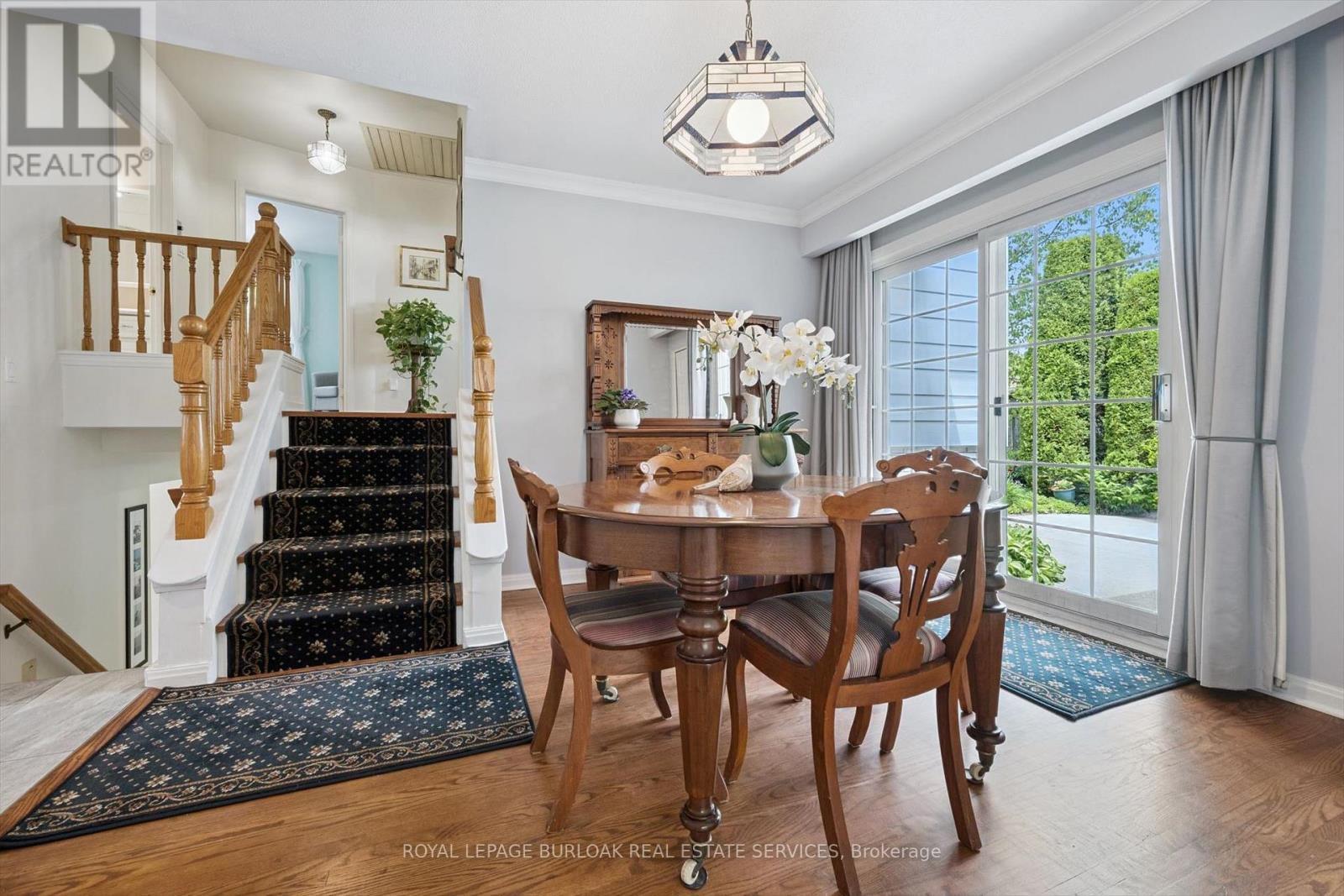 3521 Regal Road, Burlington, ON - Indoor
