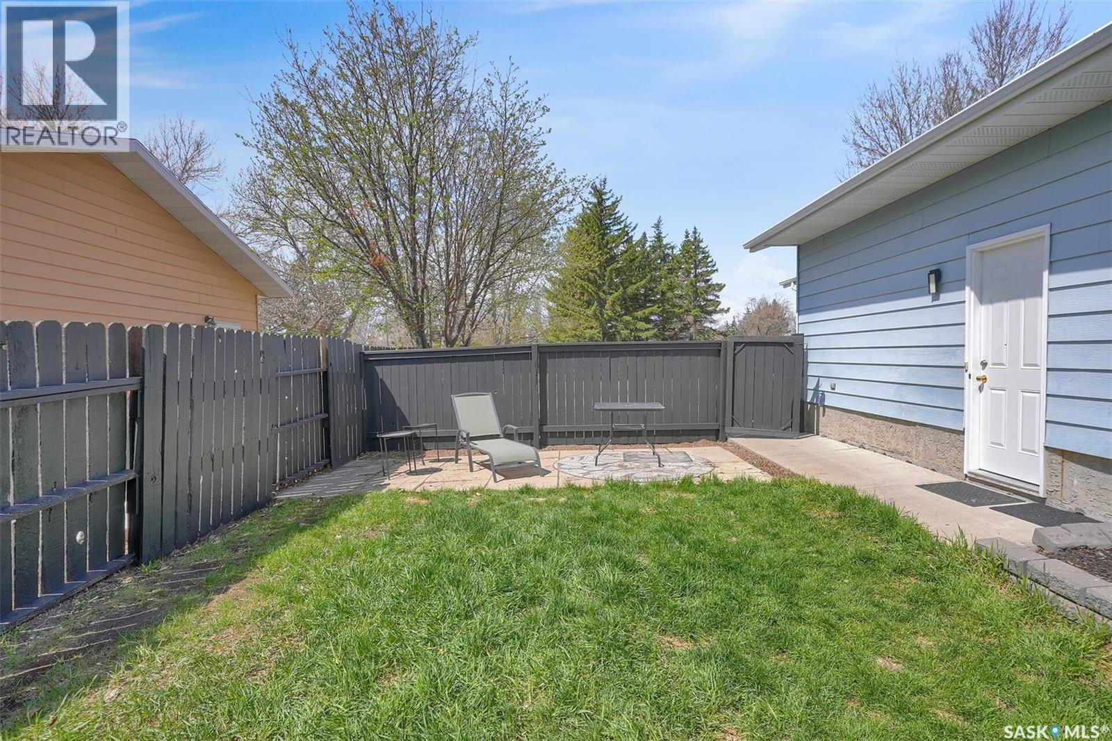 23 Hind Street, Regina, SK - Outdoor