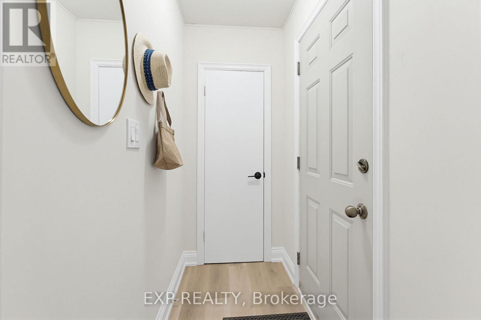 51 Bromley Road, Hamilton, ON - Indoor Photo Showing Other Room
