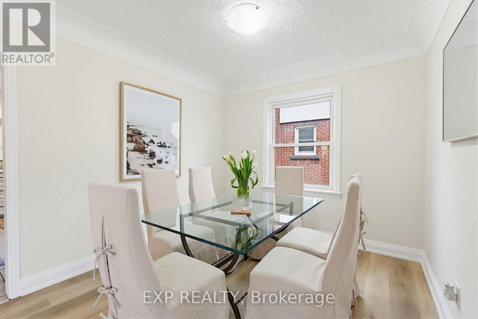 51 Bromley Road, Hamilton, ON - Indoor Photo Showing Dining Room