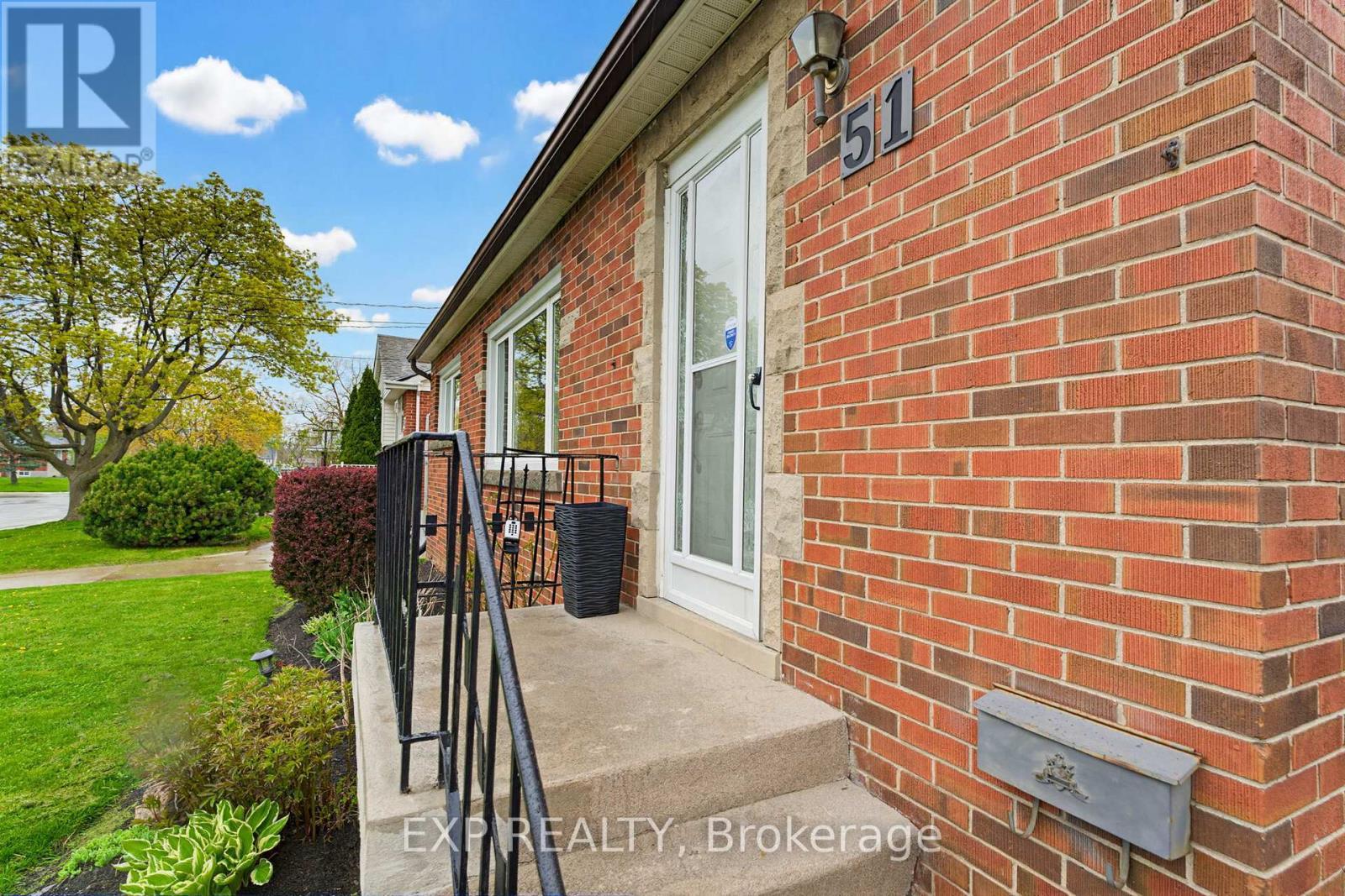 51 Bromley Road, Hamilton, ON - Outdoor With Exterior