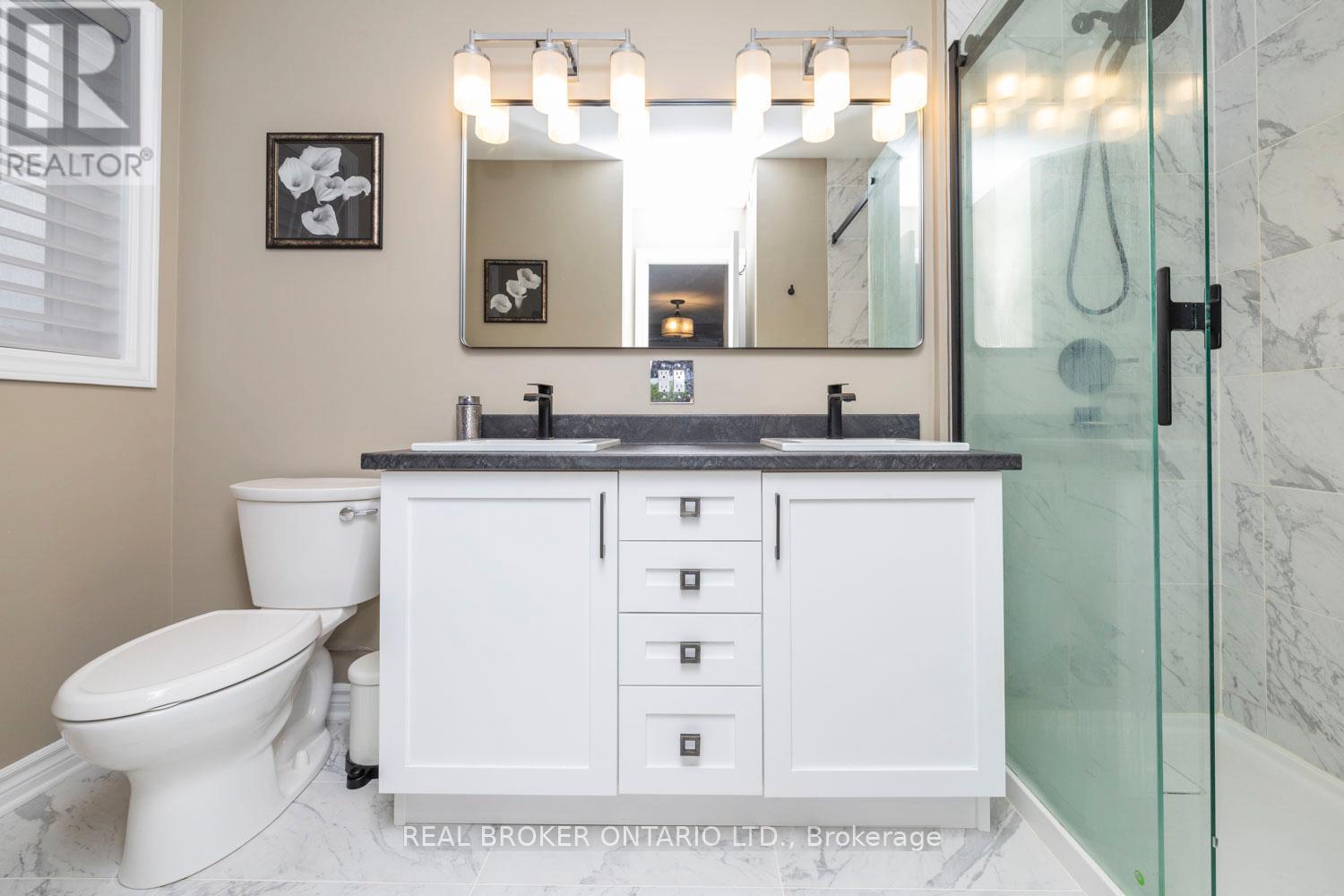 486 Code Drive, Montague, ON - Indoor Photo Showing Bathroom