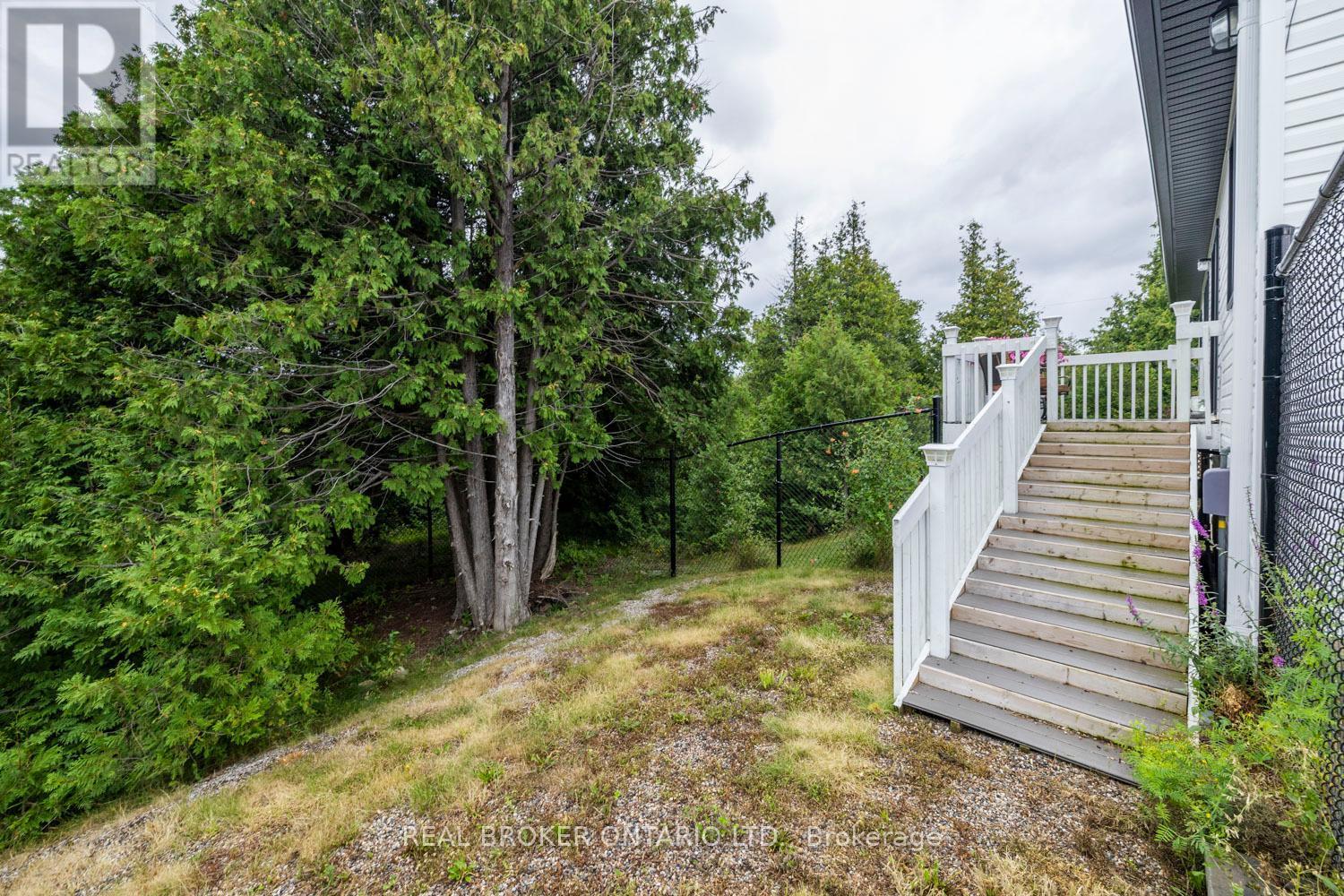 486 Code Drive, Montague, ON - Outdoor