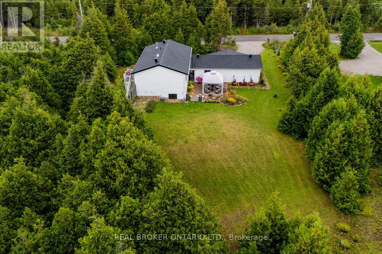 486 Code Drive, Montague, ON - Outdoor