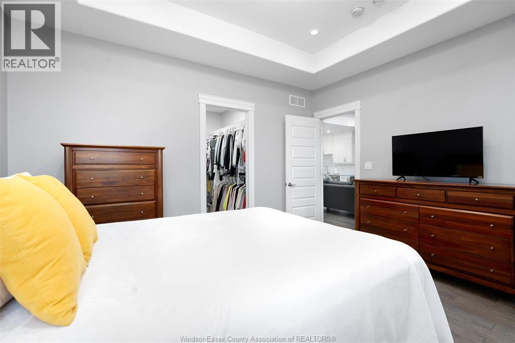 1808 Cypress, Windsor, ON - Indoor Photo Showing Bedroom