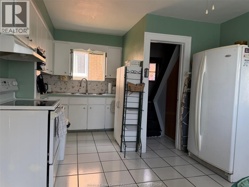 773 Glengarry Avenue, Windsor, ON - Indoor