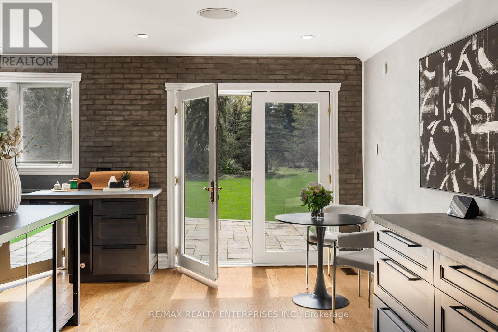 2154 Oneida Crescent, Mississauga, ON - Indoor