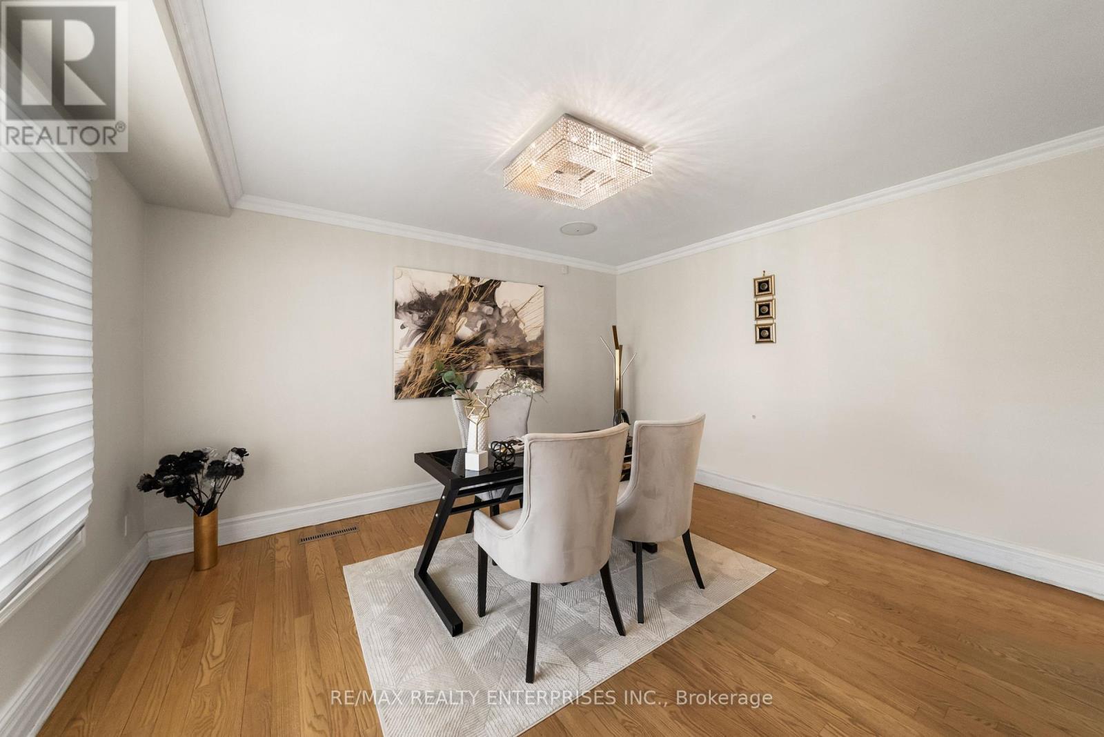 2154 Oneida Crescent, Mississauga, ON - Indoor