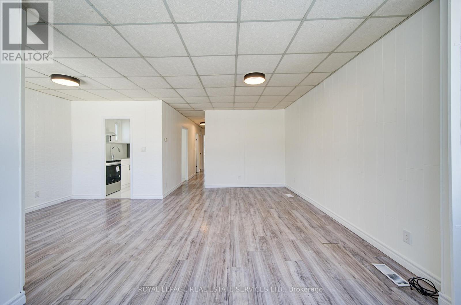 1054 East Avenue, Mississauga, ON - Indoor Photo Showing Other Room