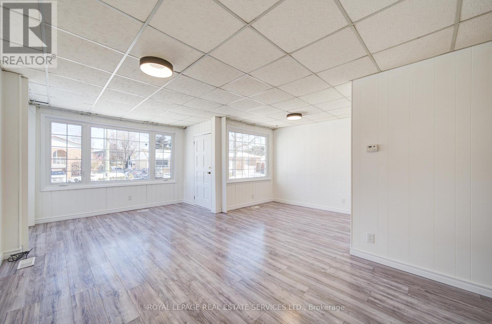 1054 East Avenue, Mississauga, ON - Indoor Photo Showing Other Room