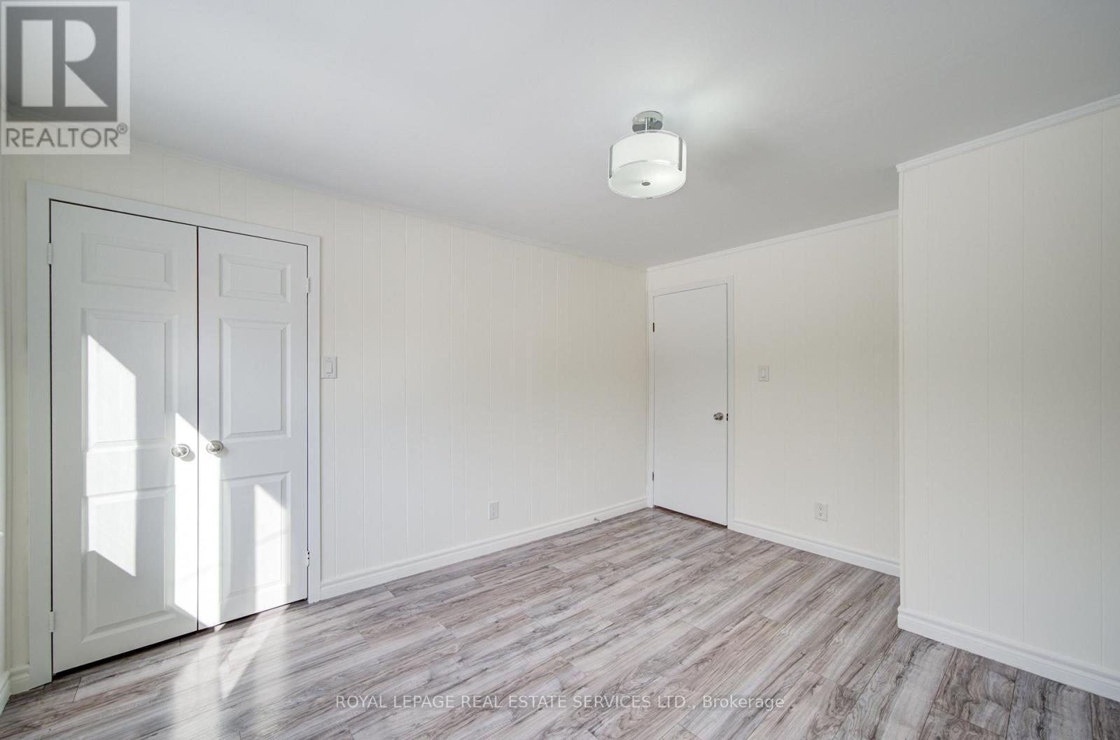 1054 East Avenue, Mississauga, ON - Indoor Photo Showing Other Room