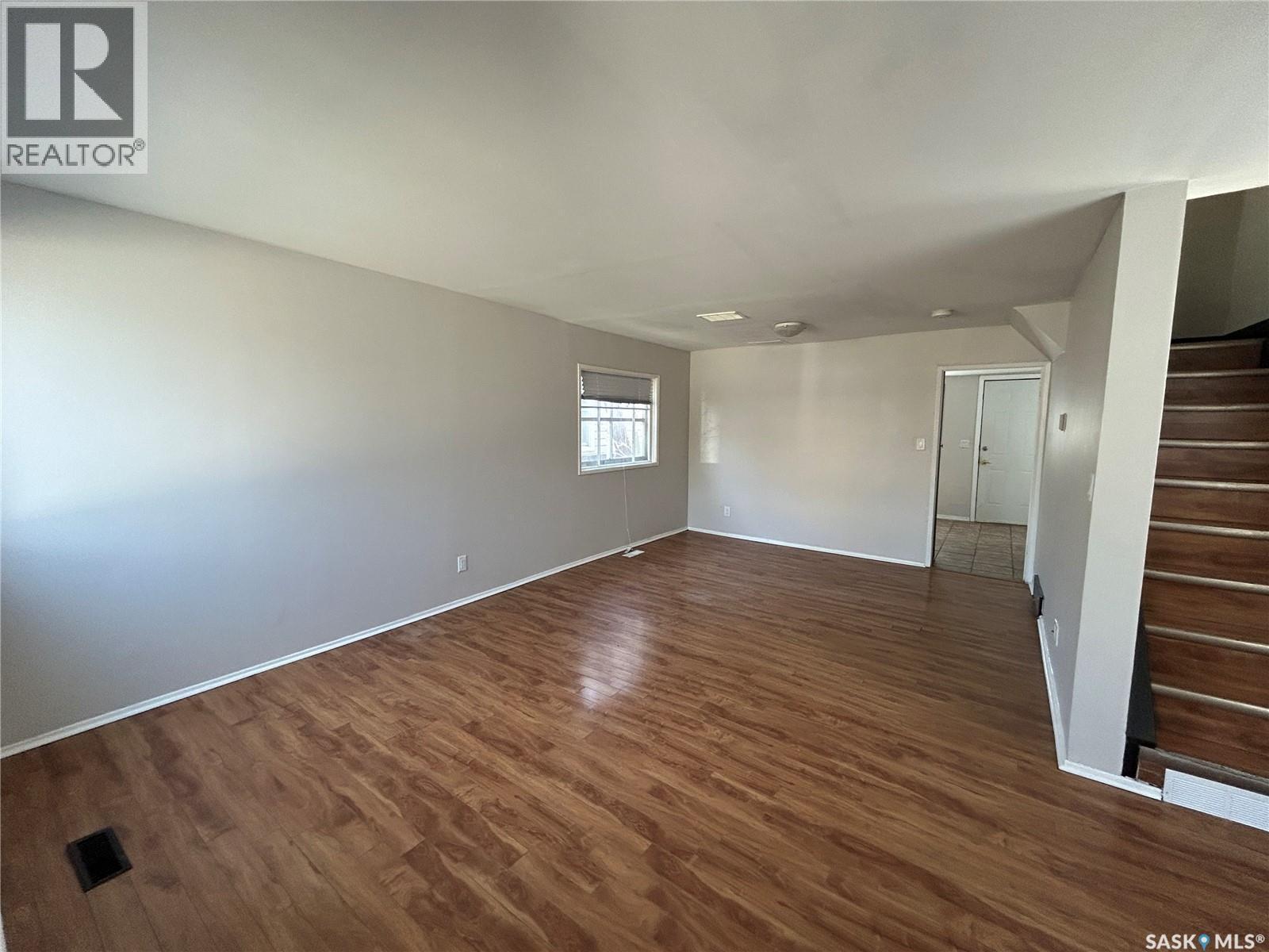 607 28Th Street W, Saskatoon, SK - Indoor Photo Showing Other Room