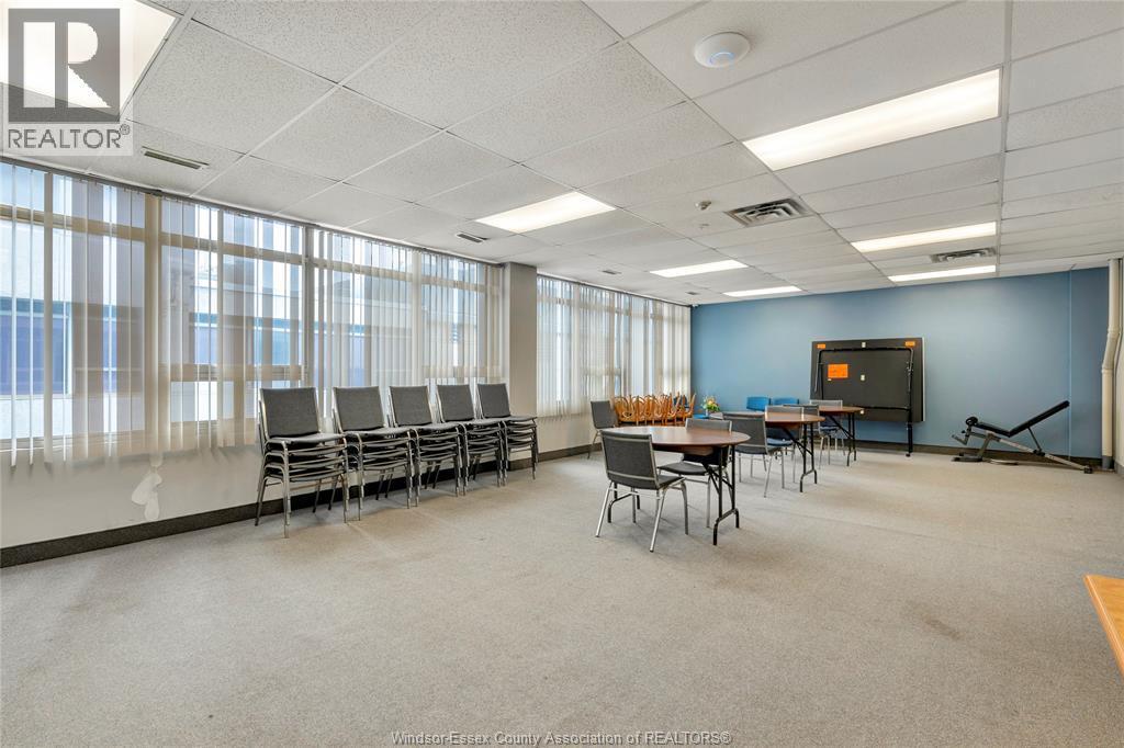 540 Ouellette Unit# 7B, Windsor, ON - Indoor Photo Showing Other Room