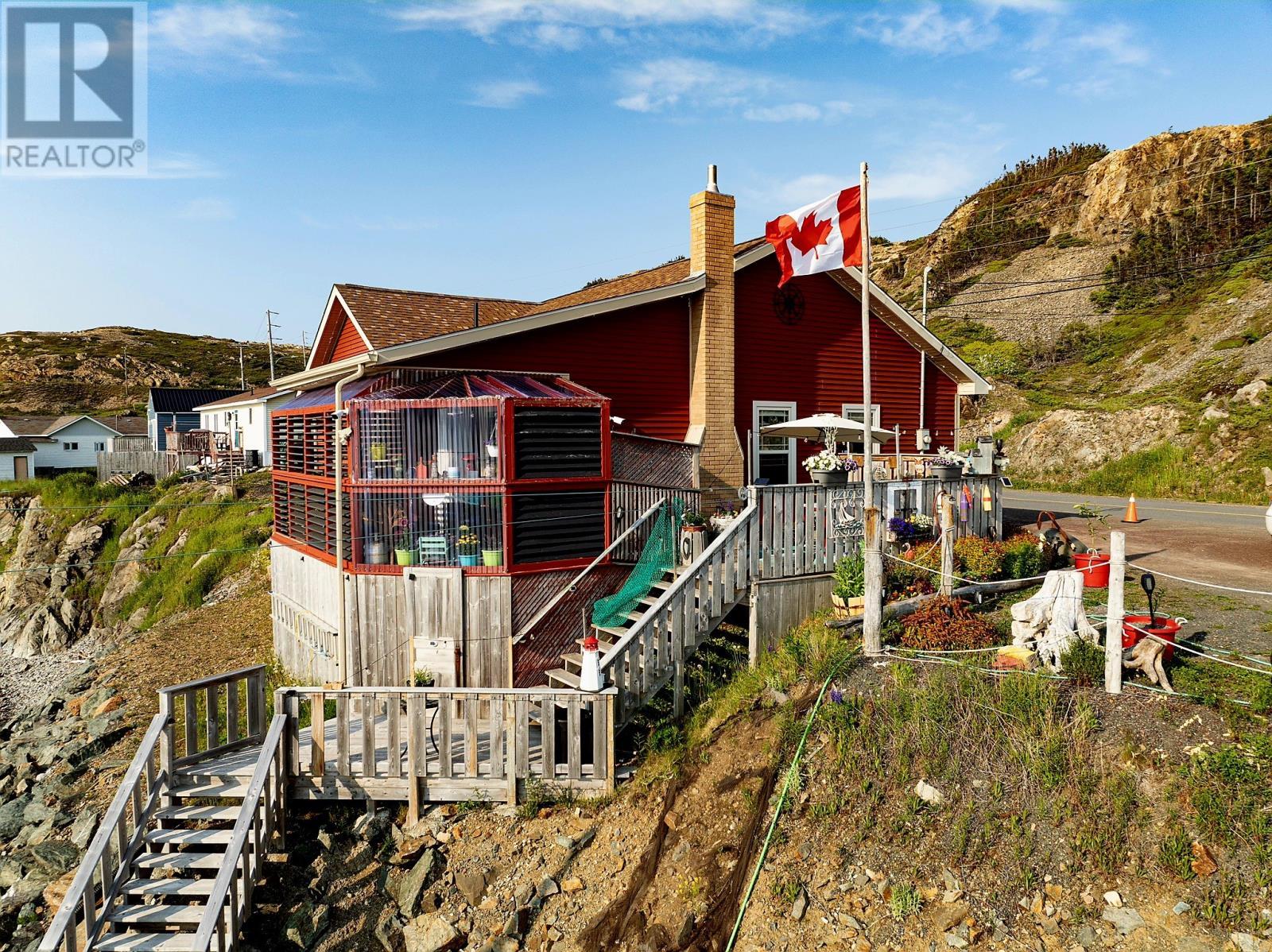 steps to wharf and balcony - 8, 8A, 10 Main Street, Twillingate, NL