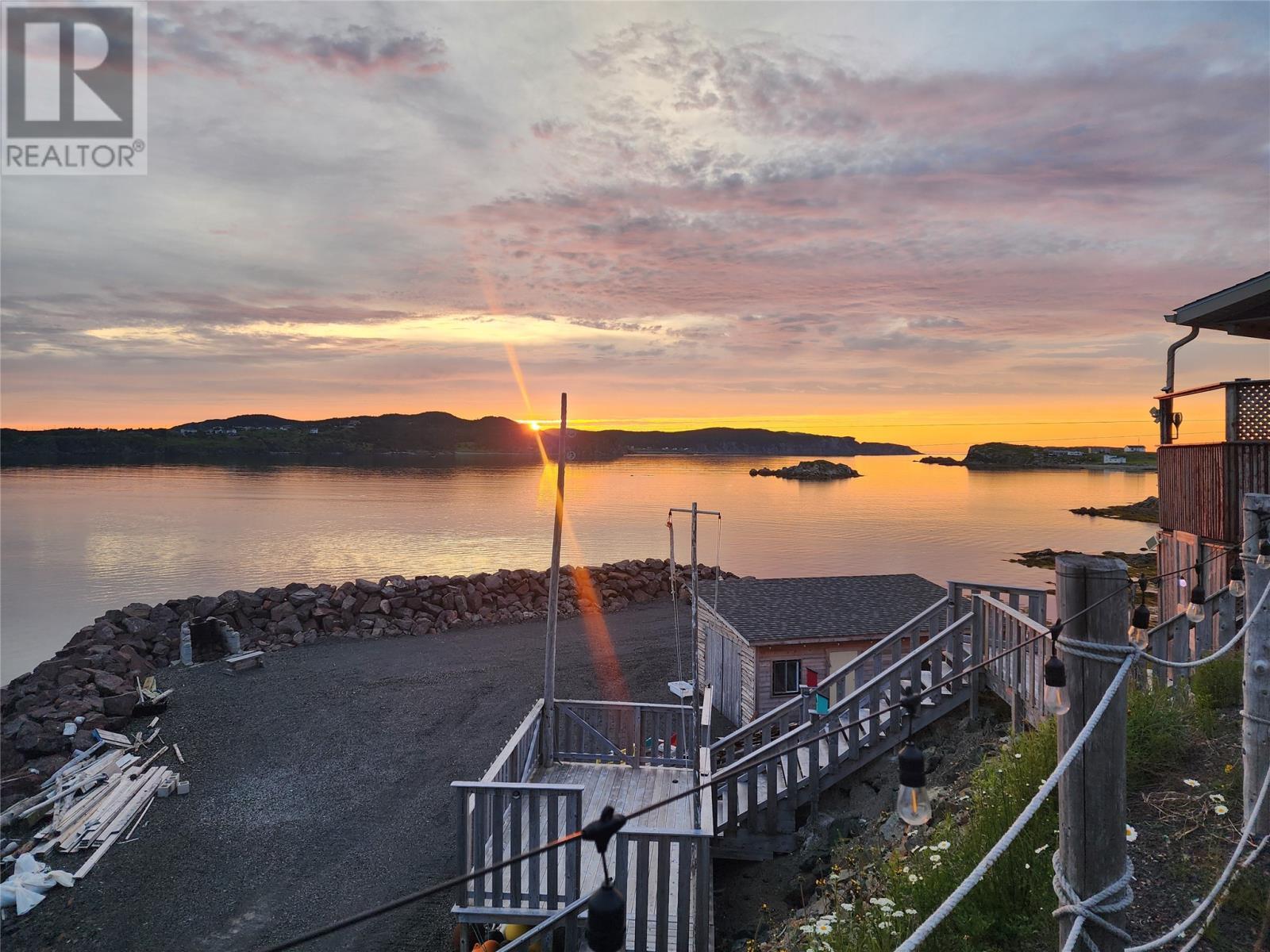 Steps and wharf - 8, 8A, 10 Main Street, Twillingate, NL