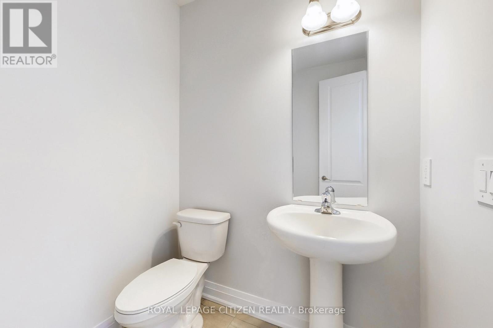 193 St. Joseph Road, Kawartha Lakes, ON - Indoor Photo Showing Bathroom