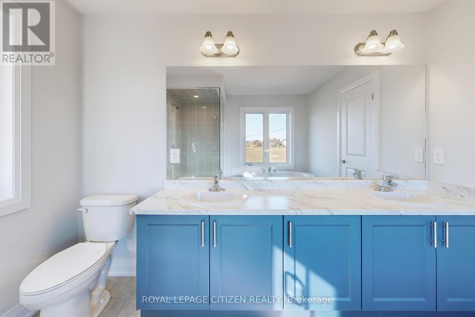 193 St. Joseph Road, Kawartha Lakes, ON - Indoor Photo Showing Bathroom