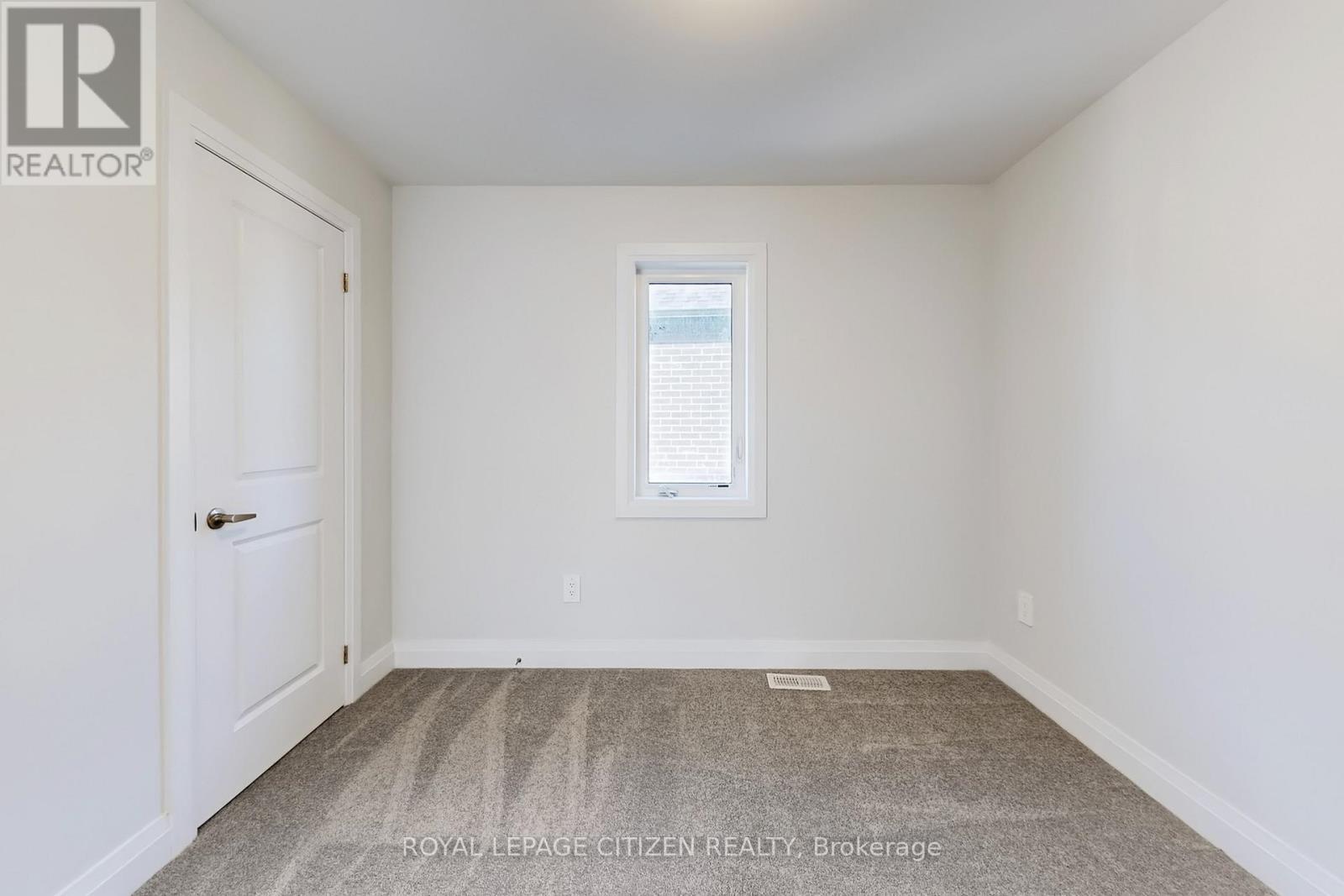 193 St. Joseph Road, Kawartha Lakes, ON - Indoor Photo Showing Other Room