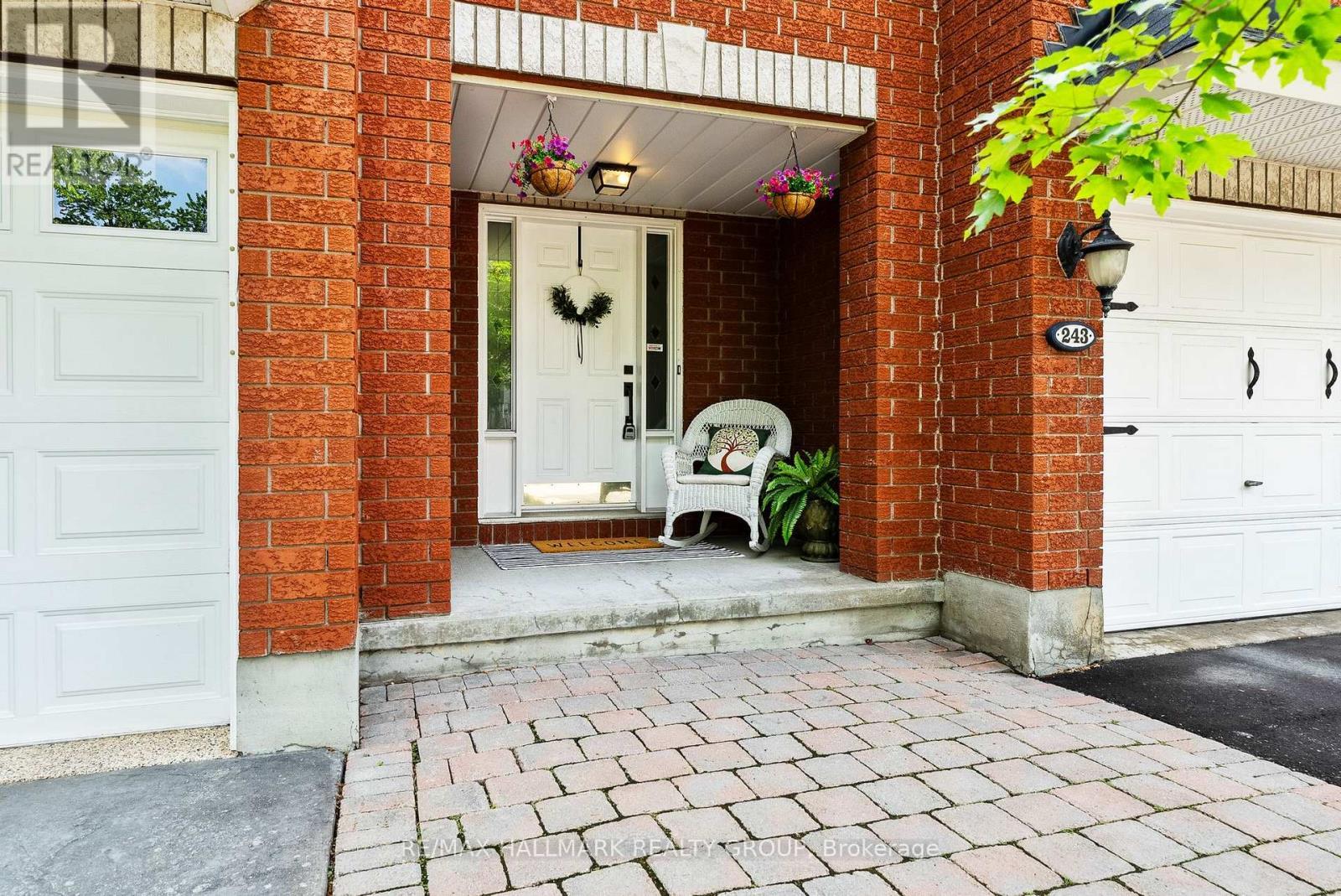 243 Gladeview Private, Ottawa, ON