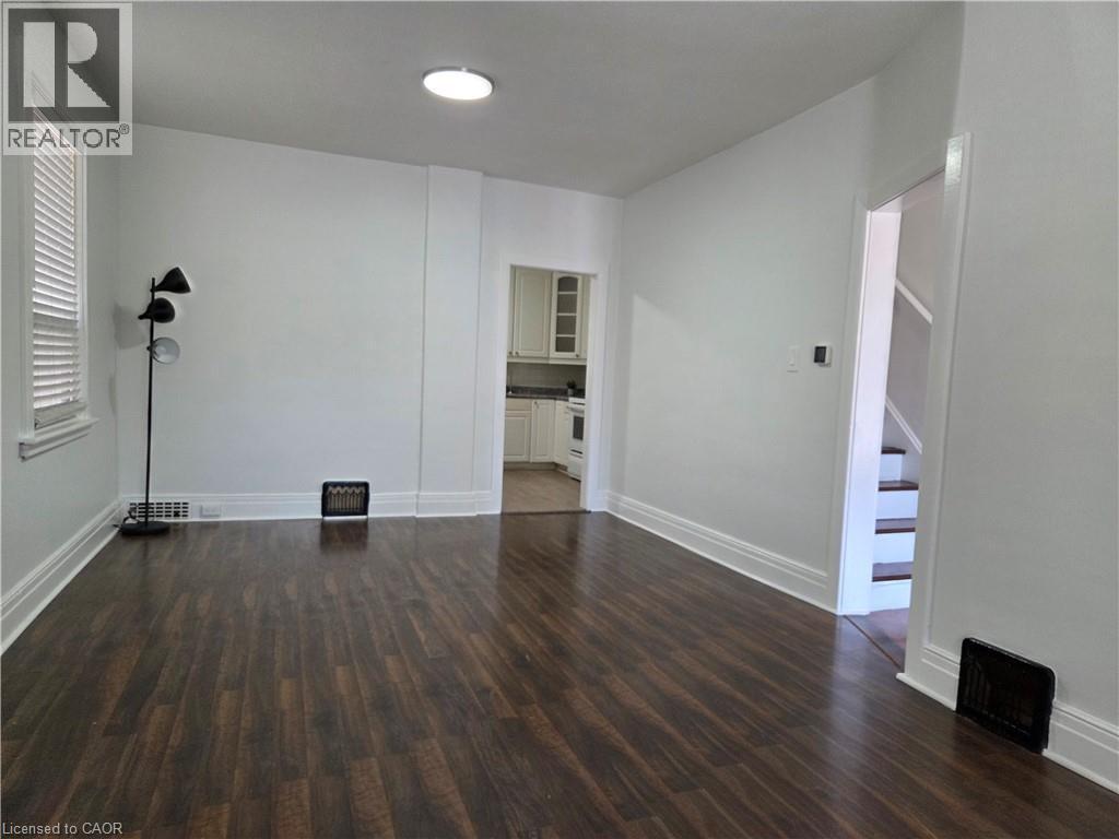 125 Cavell Avenue, Hamilton, ON - Indoor Photo Showing Other Room