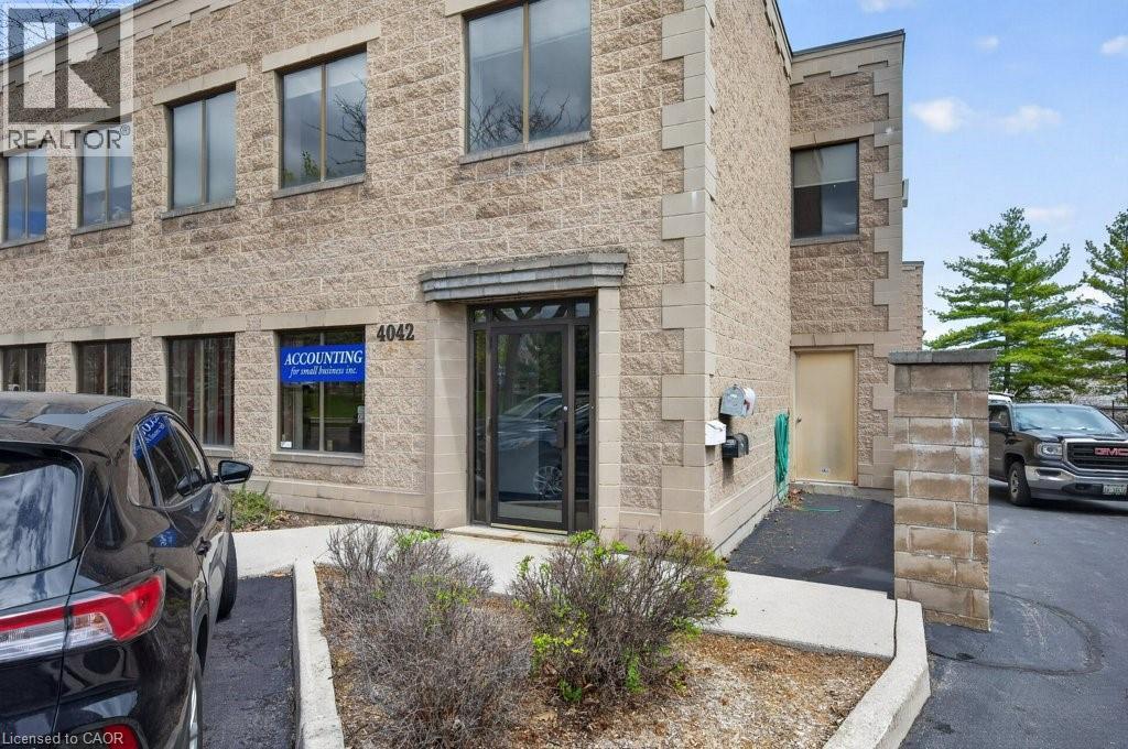 4042 Mainway Unit# 4, Burlington, ON