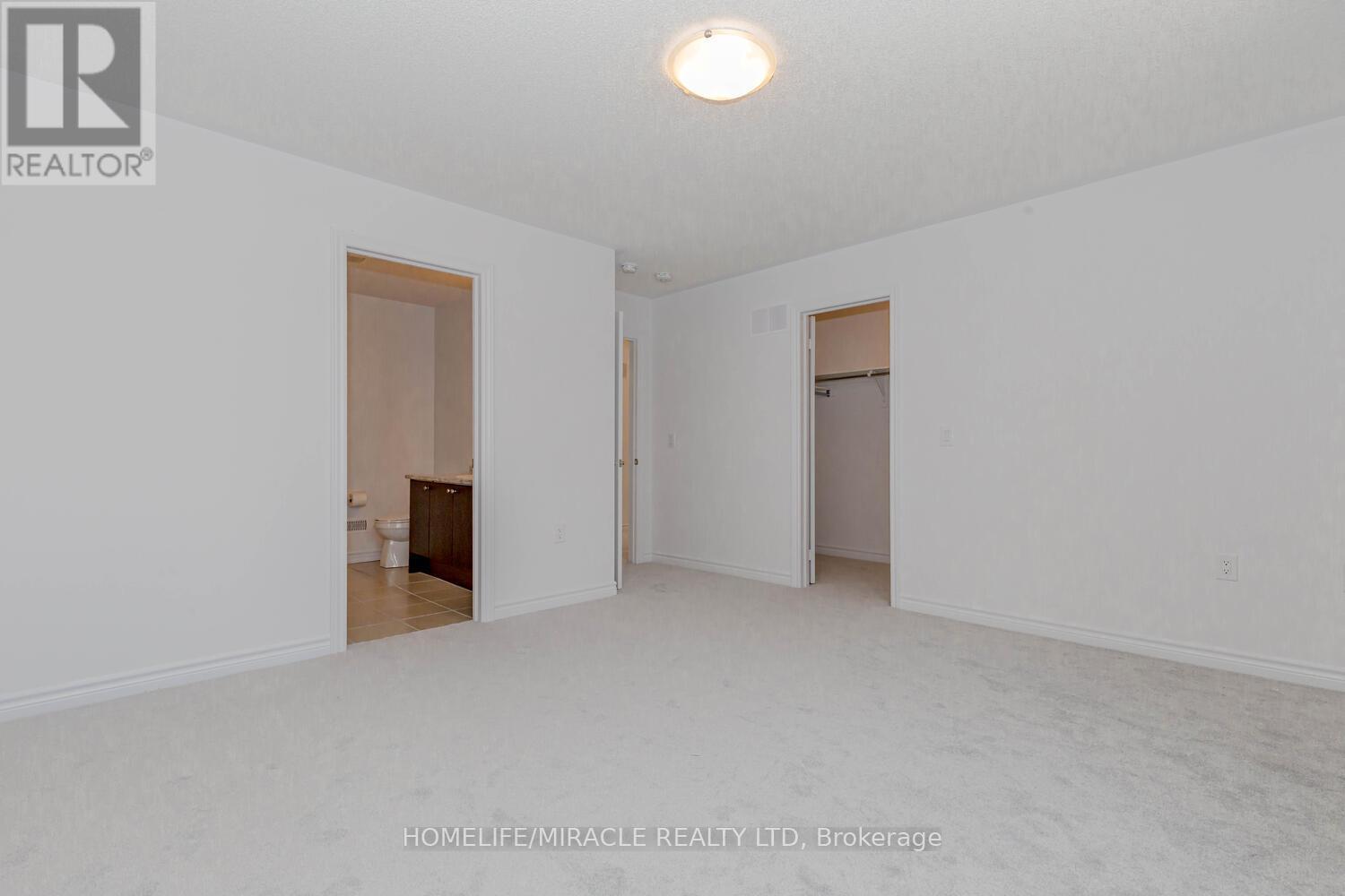 2 Doc Logheed Avenue, Southgate, ON - Indoor Photo Showing Other Room