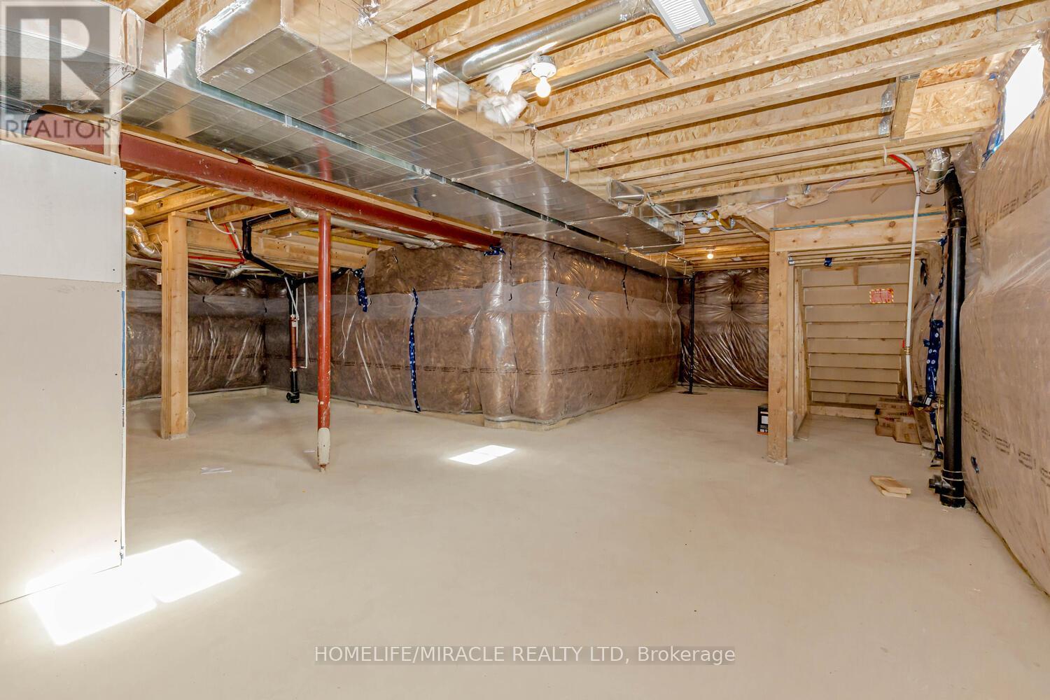 2 Doc Logheed Avenue, Southgate, ON - Indoor Photo Showing Basement