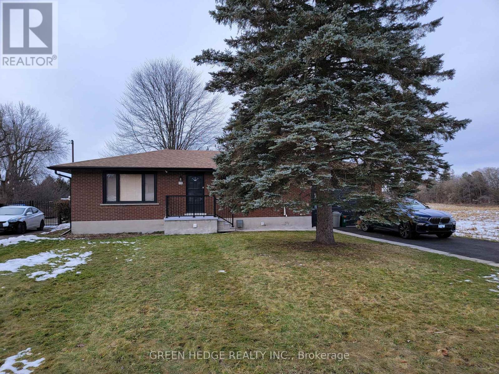 34 Stanley Avenue, Kitchener, ON - Outdoor