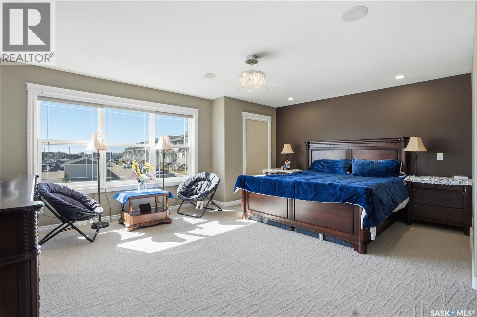 102 Thode Avenue, Saskatoon, SK - Indoor Photo Showing Bedroom