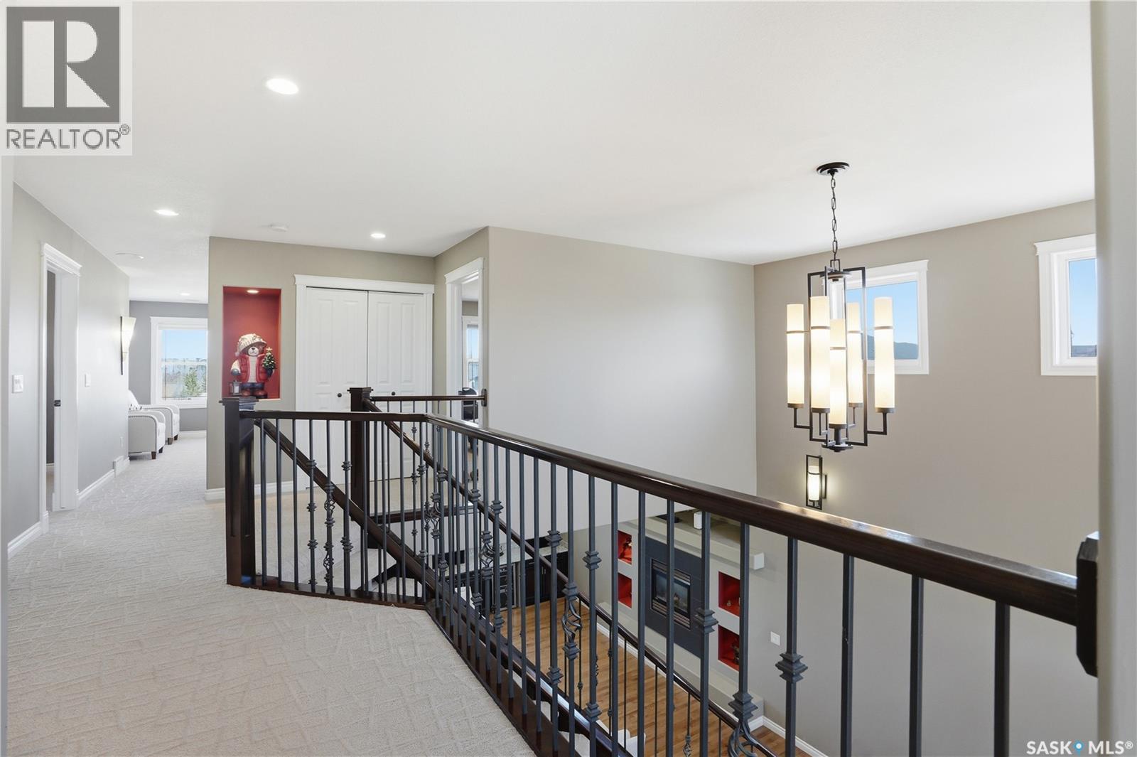 102 Thode Avenue, Saskatoon, SK - Indoor Photo Showing Other Room