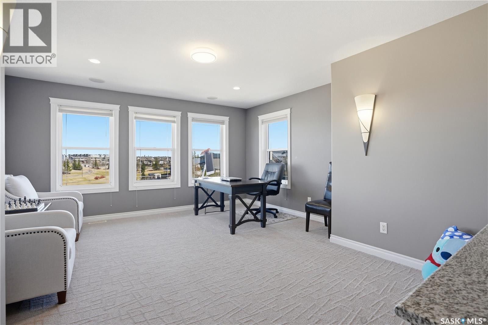 102 Thode Avenue, Saskatoon, SK - Indoor