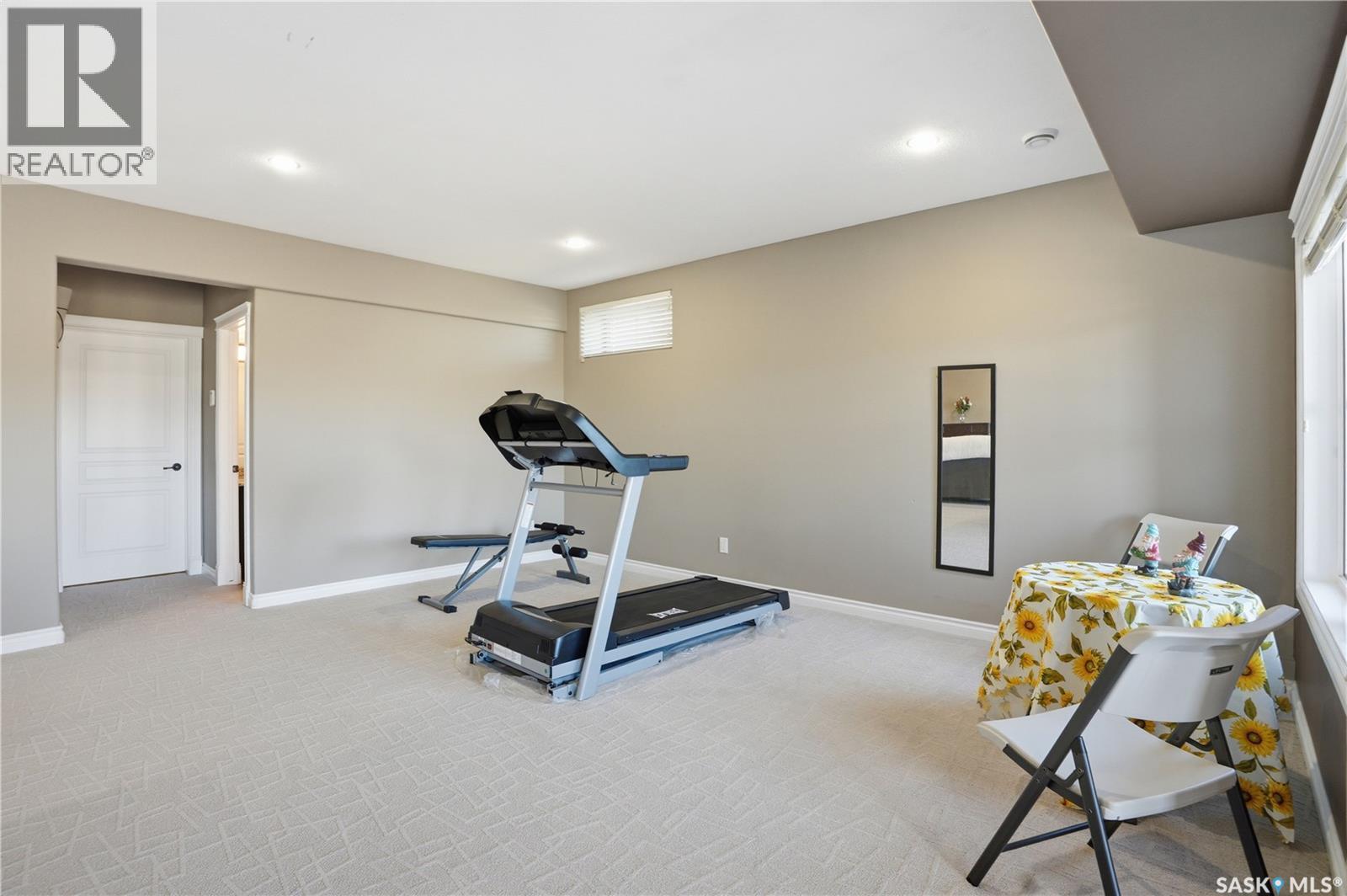 102 Thode Avenue, Saskatoon, SK - Indoor Photo Showing Gym Room