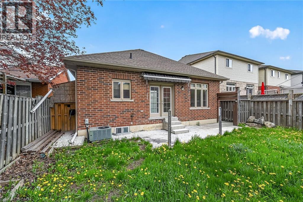 704 Stone Church Road E, Hamilton, ON - Outdoor With Exterior