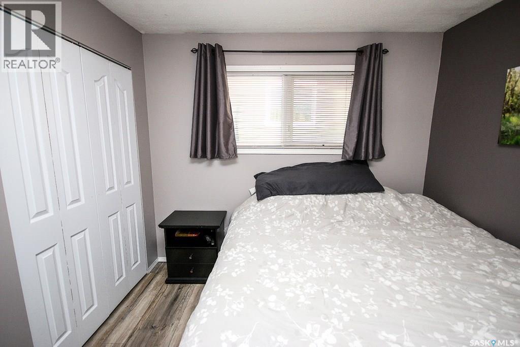 646 Albert Street, Estevan, SK - Indoor Photo Showing Bedroom